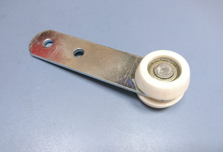 Ролик боковой шторы с пласт.ободом--