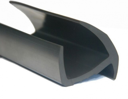 Уплотнитель 30 мм (в бухте) резиновый 062