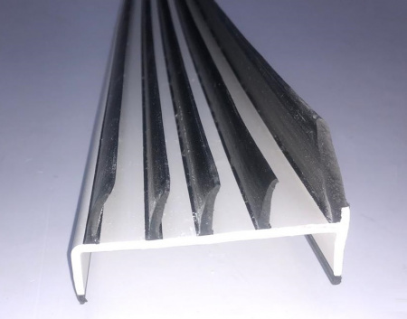 WhatsApp Image 2025-01-16 at 09.42.02 (2)